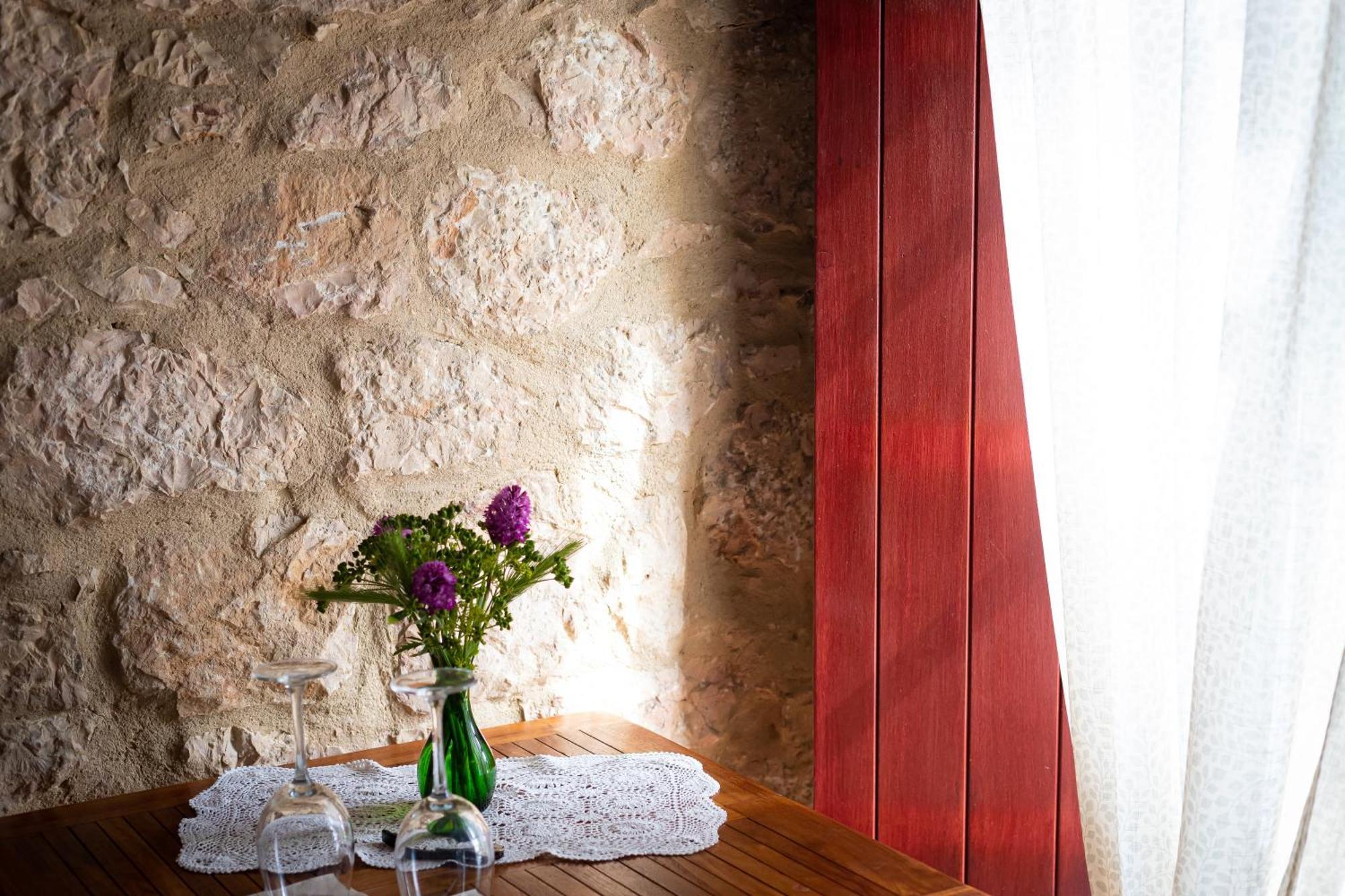 Alojamento de Turismo Rural Casas Na Vinha - Monte Da Casteleja, Wine Estate - Eco Lagos